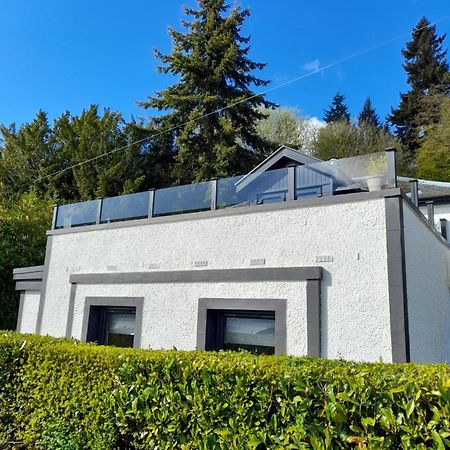 Cosy Lochside Cottage With Mountain And Sea Views Clynder المظهر الخارجي الصورة